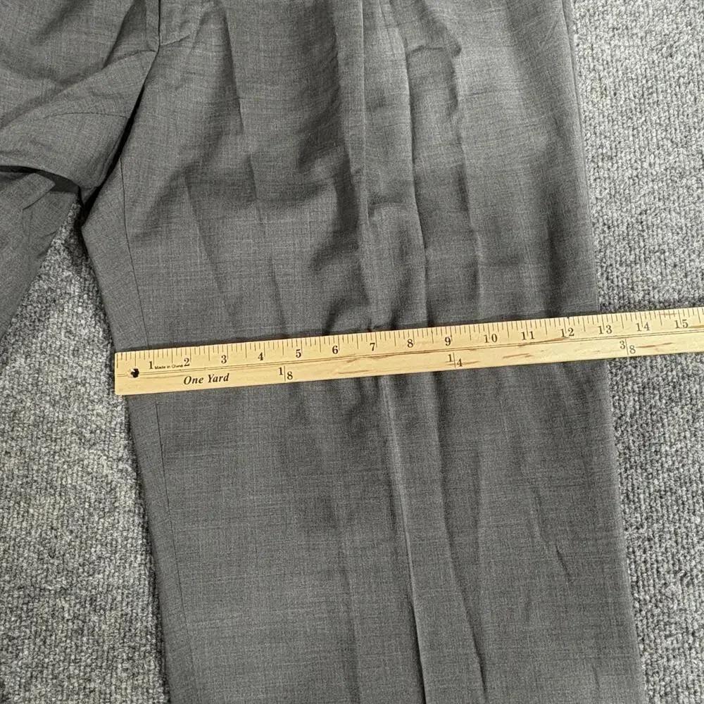 Jos A Bank Pants Mens 41 Long Gray 100% Wool Dress Pleated Front Slacks